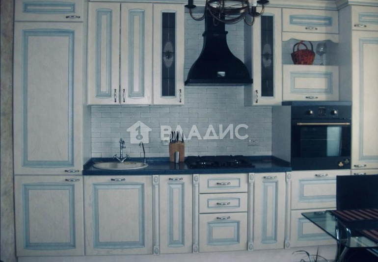 квартира г Белгород Восточный ул Газовиков 15 фото 2