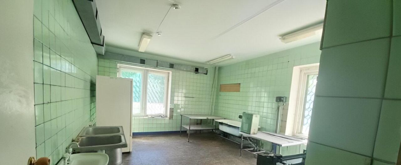 офис г Саратов р-н Ленинский ул 5-я Дачная 33а фото 17