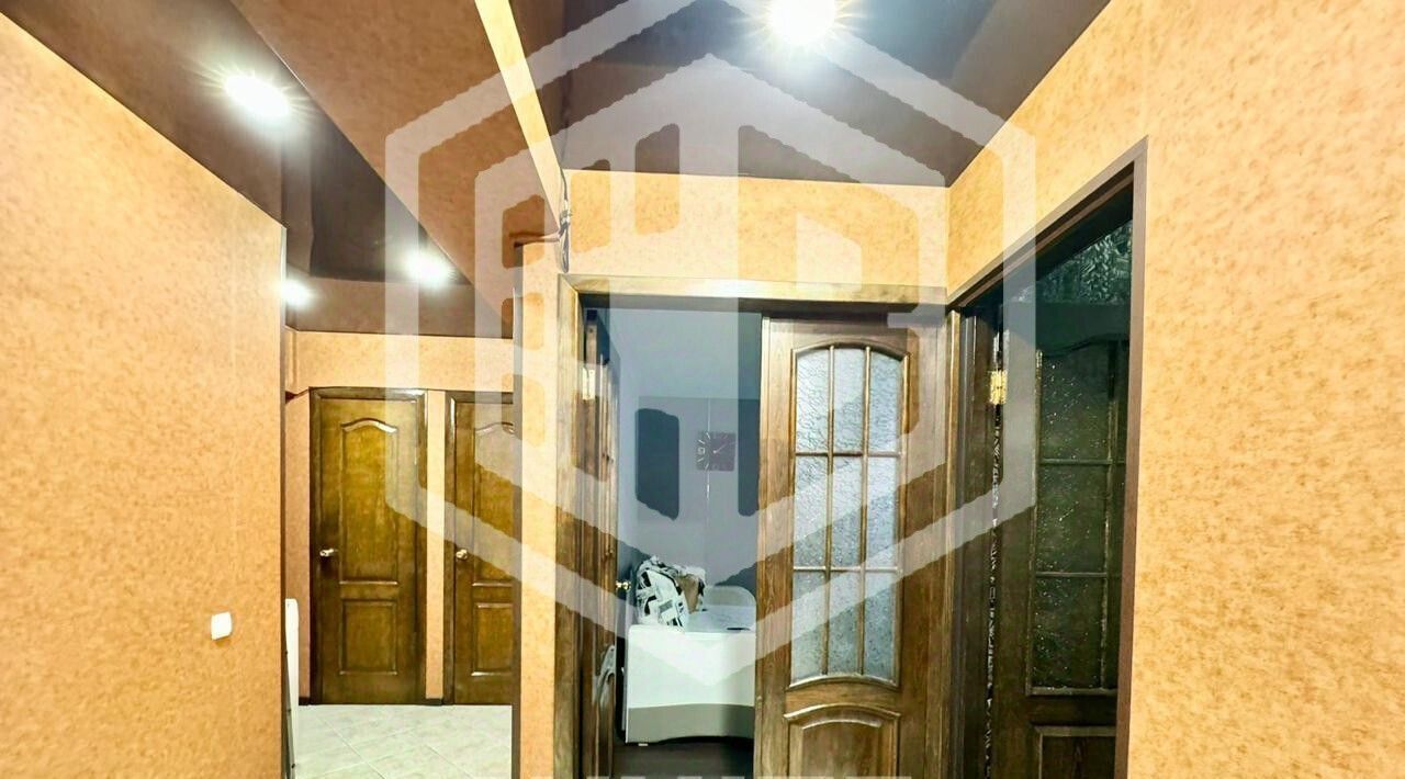квартира г Алушта пгт Партенит ул Фрунзенское шоссе 11а фото 5