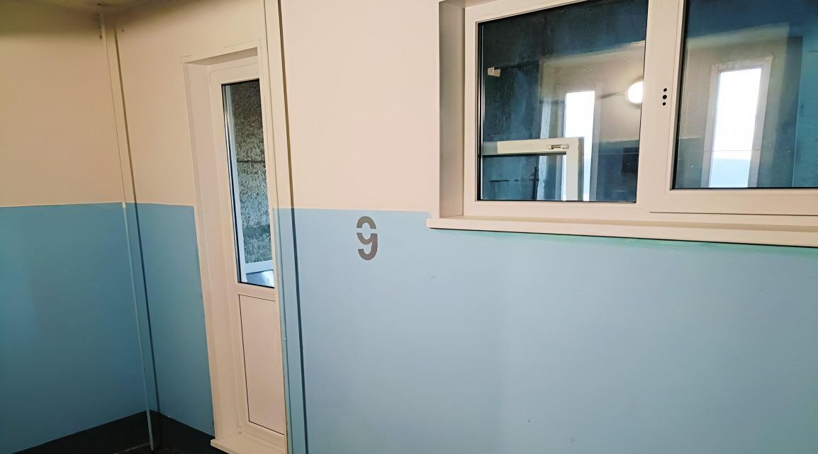 квартира г Мурманск р-н Октябрьский ул Старостина 57 фото 4