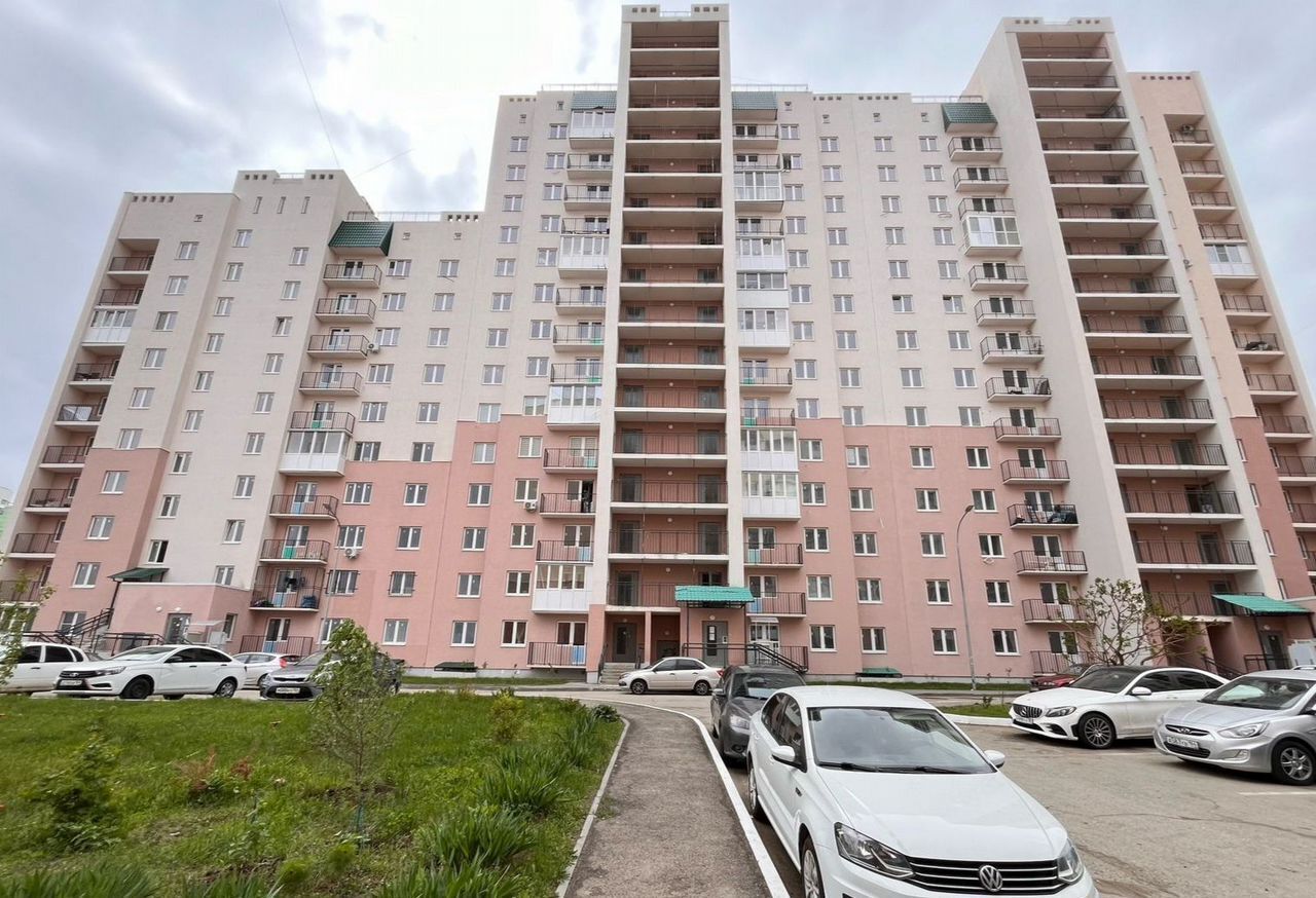 квартира г Саратов р-н Волжский ул им Менякина Ю.И. 6 фото 12