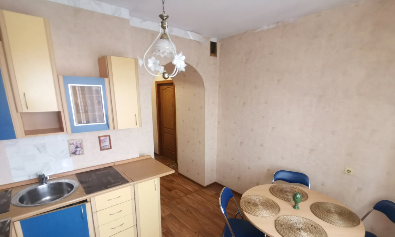 квартира г Саратов п Юбилейный р-н Волжский ул Федоровская 2/2 м-н фото 3