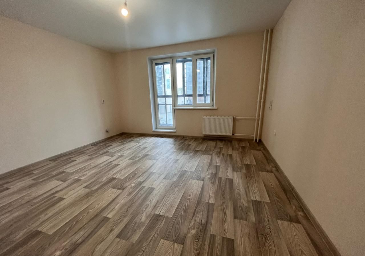 квартира г Челябинск р-н Курчатовский Парковый пр-кт Краснопольский 17 ЖК «Новое поколение» фото 3