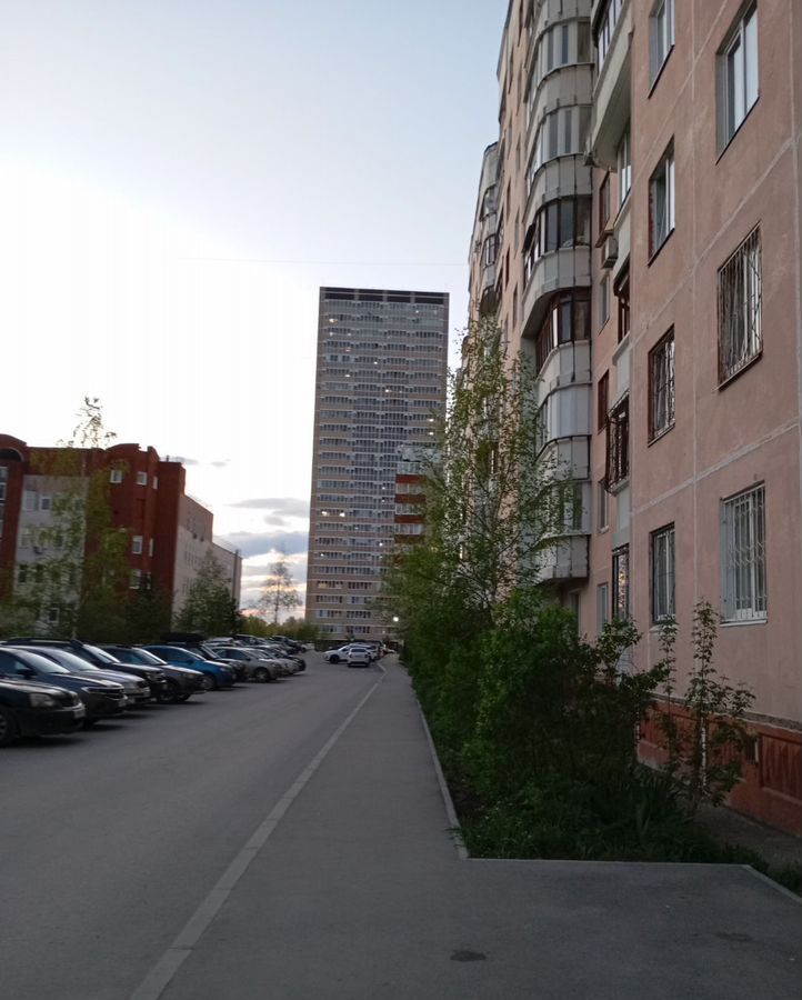 квартира г Пермь р-н Дзержинский ул Куфонина 16 фото 1