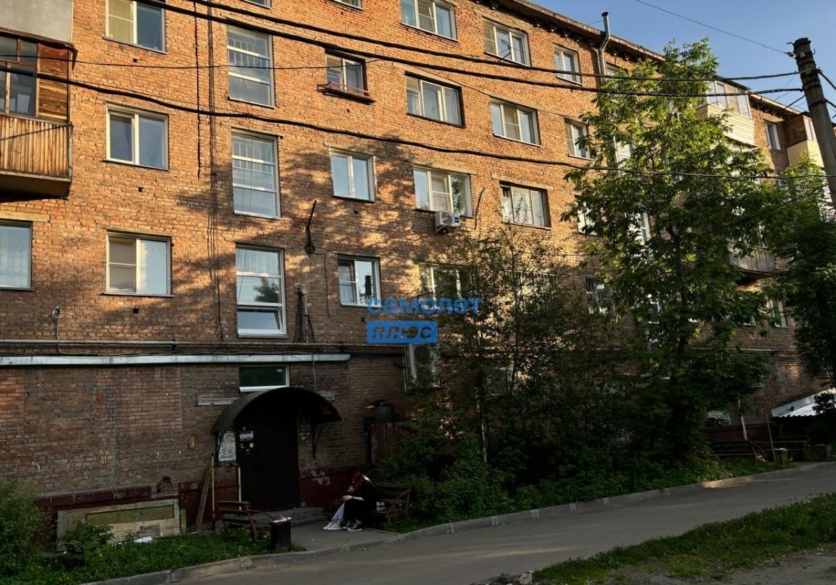 квартира г Бийск Детский мир ул имени Героя Советского Союза Васильева 40 фото 2