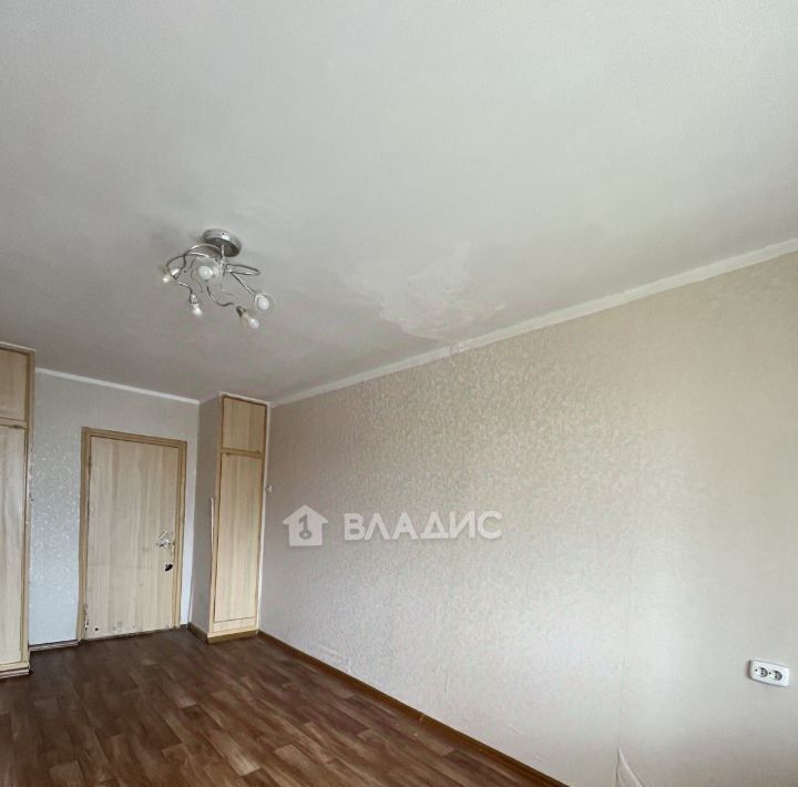 комната г Иркутск р-н Октябрьский ул Байкальская 273а фото 3