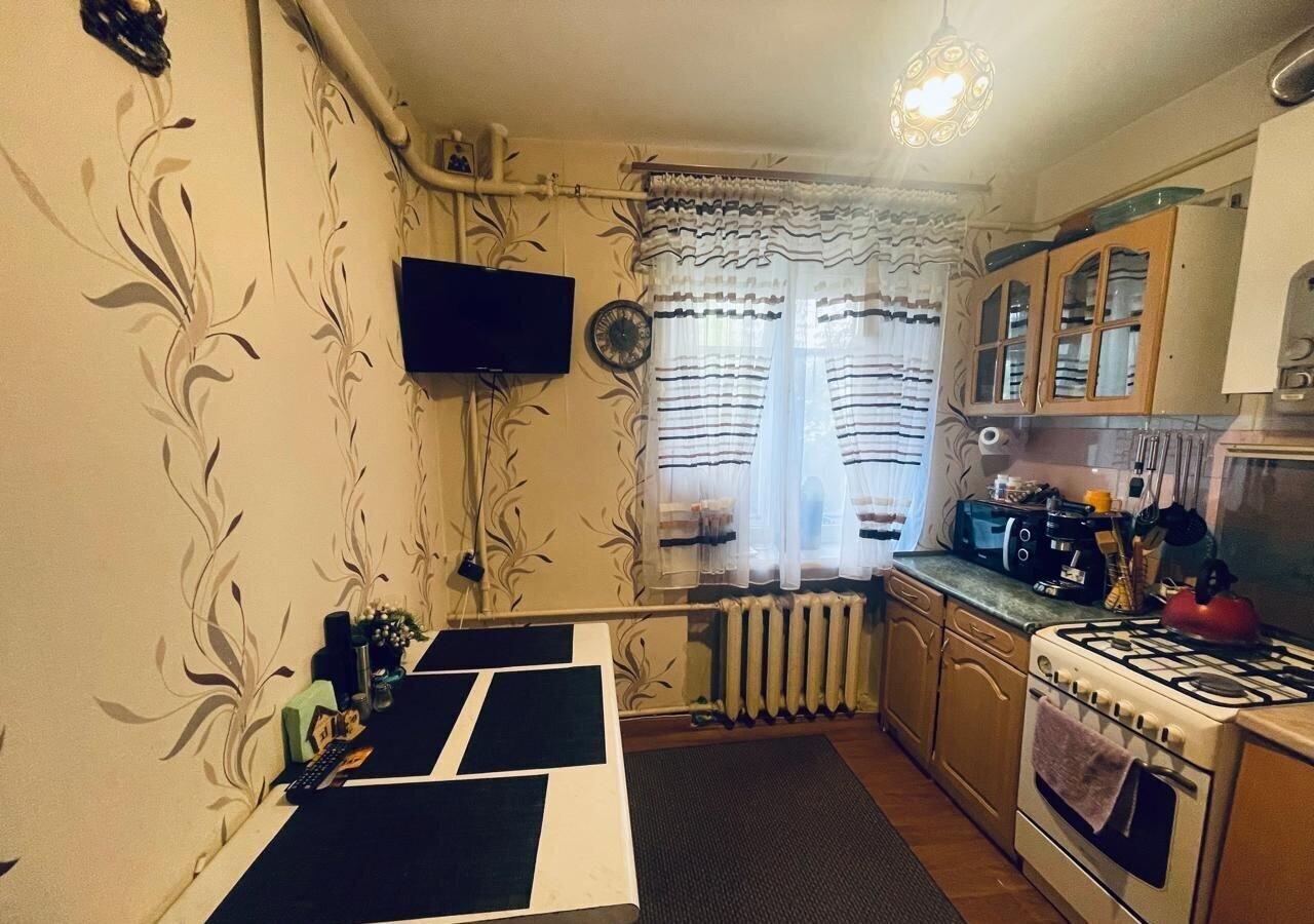 квартира г Волгоград р-н Дзержинский ул Новодвинская 34 фото 6