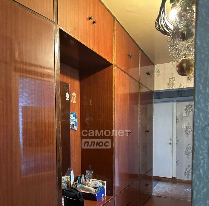 квартира г Омск р-н Кировский ул Степанца 8 фото 16