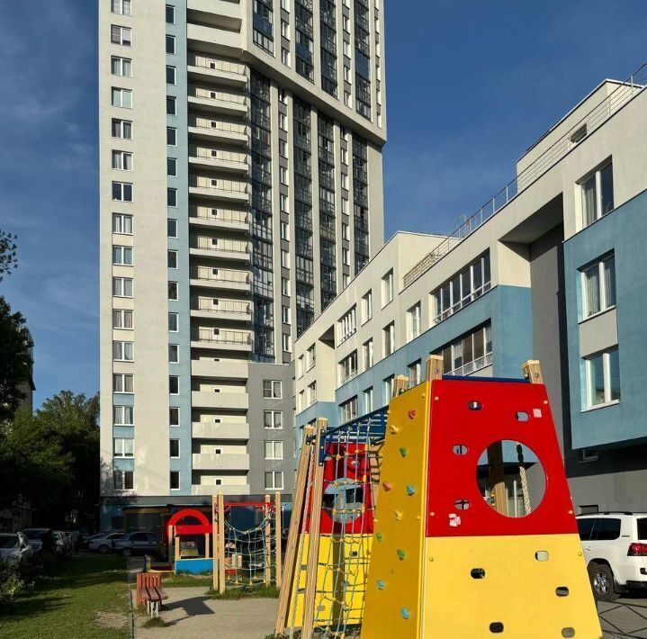 квартира г Екатеринбург р-н Железнодорожный Уральская ул Стрелочников 2д фото 10