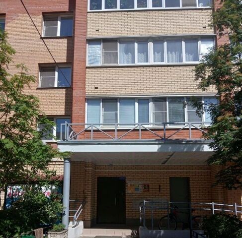 метро Царицыно п Западный дом 2 Московская область, Домодедово фото