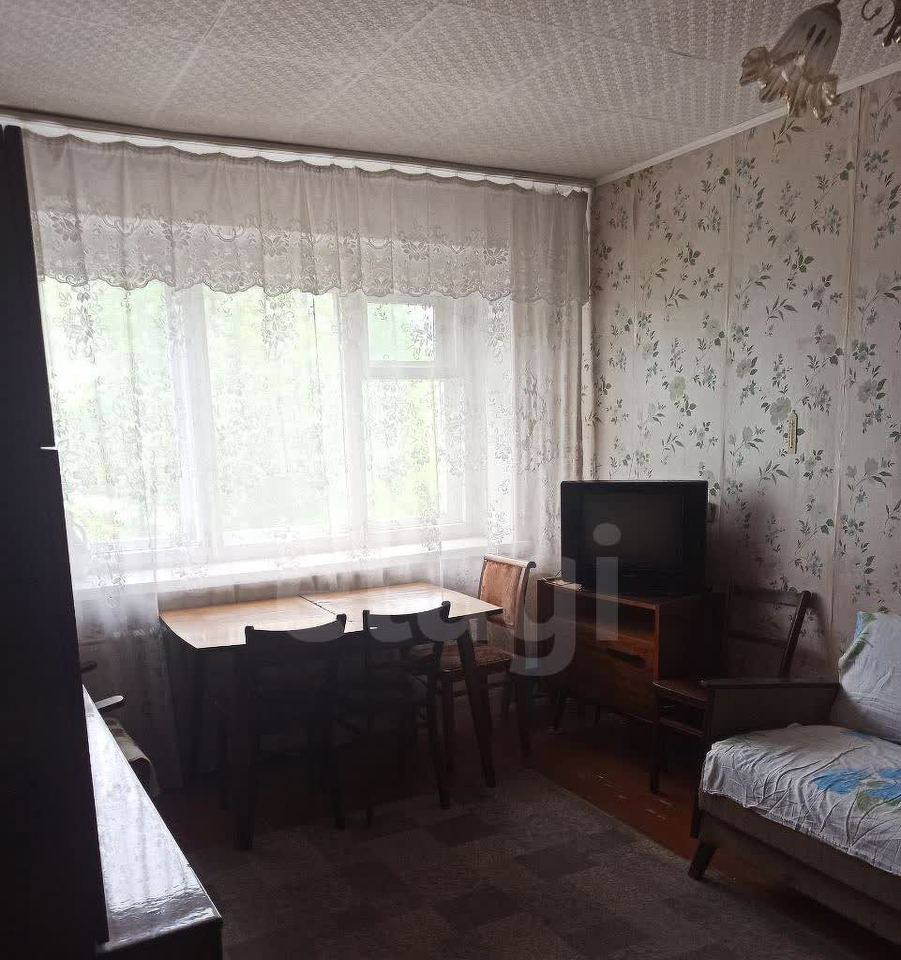 квартира г Омск ул Менжинского 1в фото 4