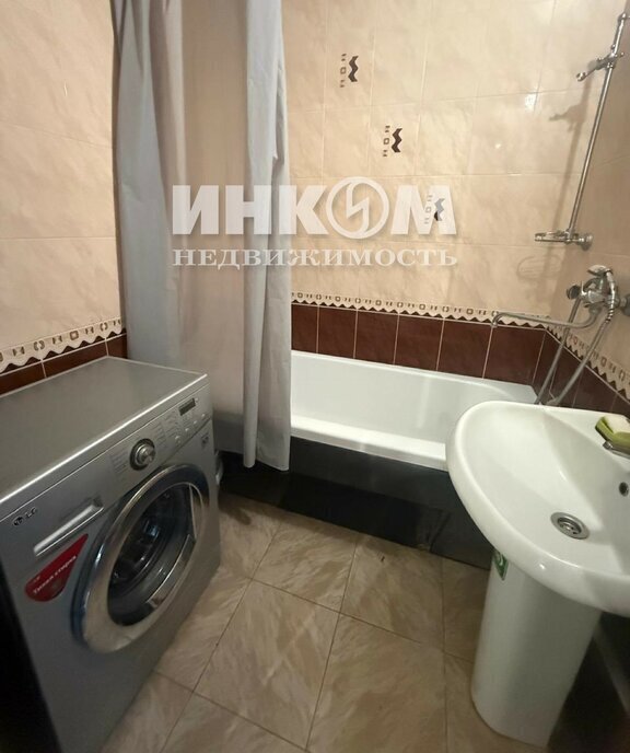 квартира г Москва направление Киевское (юго-запад) ш Боровское 25 фото 18
