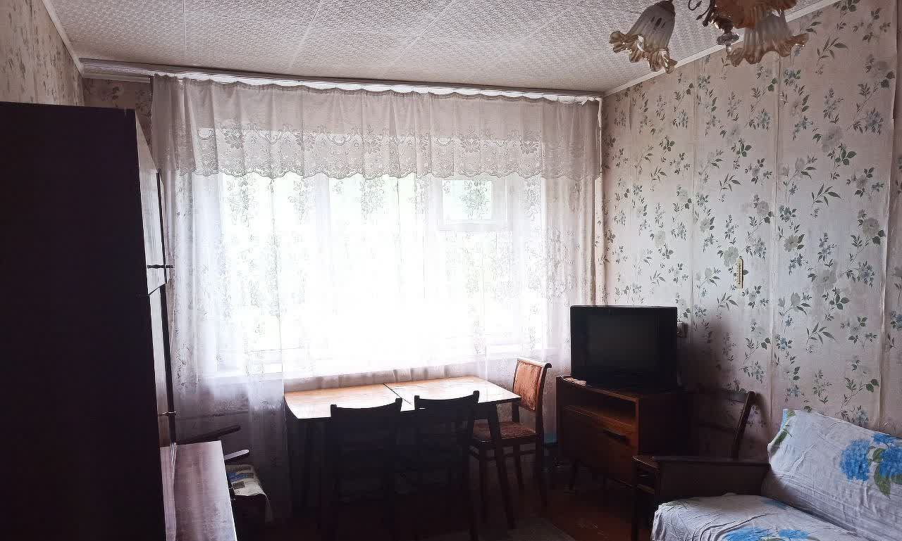 квартира г Омск ул Менжинского 1в фото 7