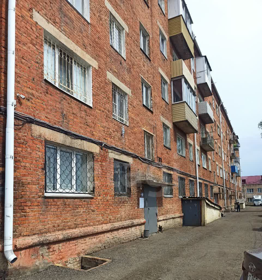 квартира г Омск ул Менжинского 1в фото 34