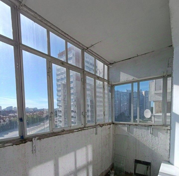 квартира г Екатеринбург Чкаловская ул Краснолесья 18к/1 фото 6