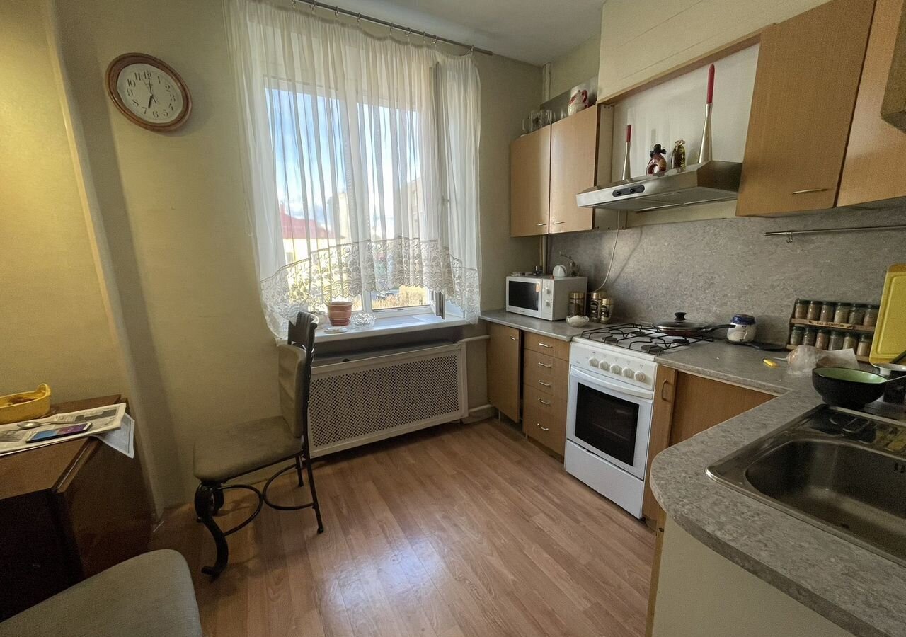 квартира г Мурманск р-н Октябрьский пр-кт Ленина 98 фото 6
