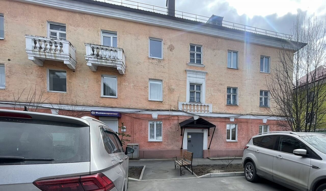 квартира г Мурманск р-н Октябрьский пр-кт Ленина 98 фото 7