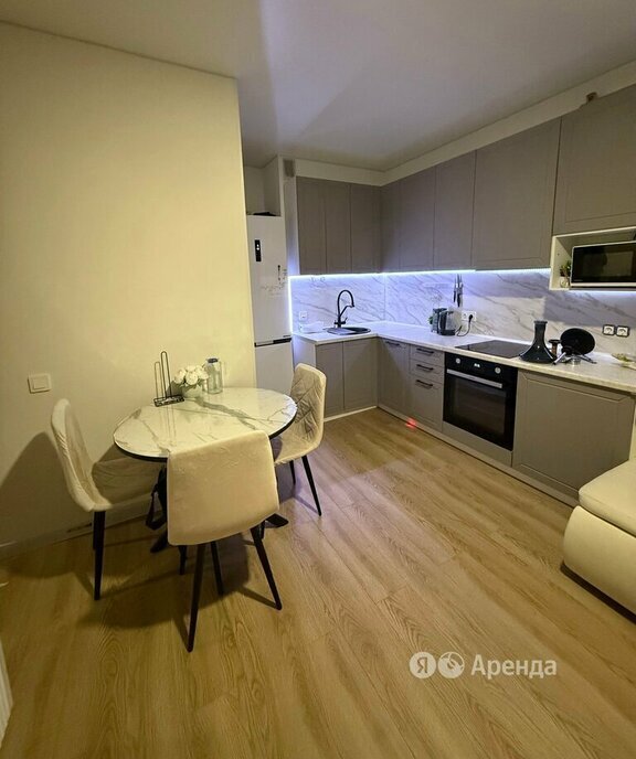 квартира г Москва метро Коммунарка ТиНАО пр-кт Куприна 30к/1 Потапово фото 1