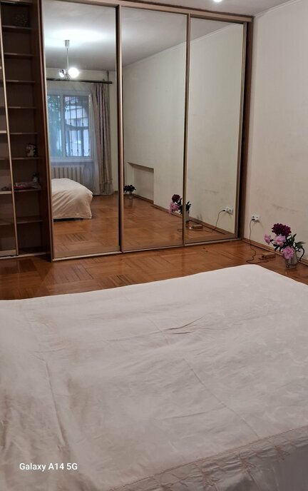 комната г Краснодар р-н Центральный ул им. Кирова 3 фото 2
