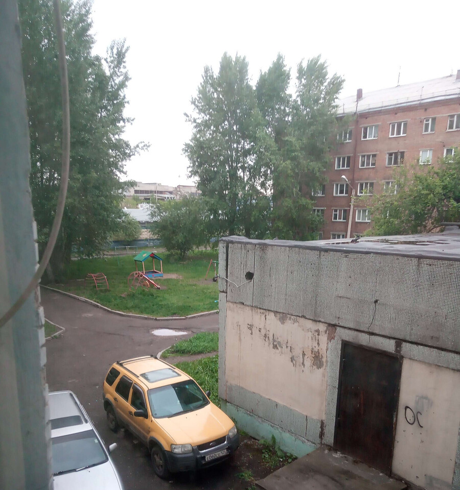 квартира г Красноярск р-н Ленинский ул Тамбовская 23а фото 1