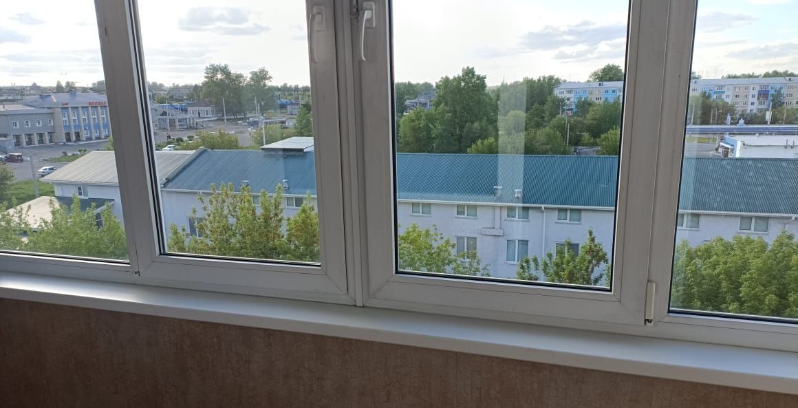 квартира г Усолье-Сибирское пр-кт Химиков 2 фото 16