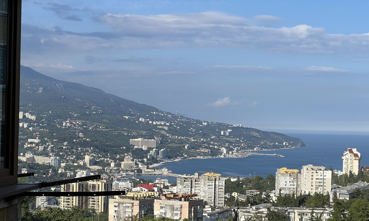 квартира г Ялта пгт Виноградное ул Курчатова 12 фото 1