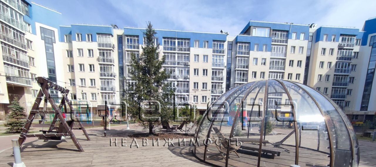 квартира г Красноярск р-н Советский ул Петра Ломако 8 фото 1