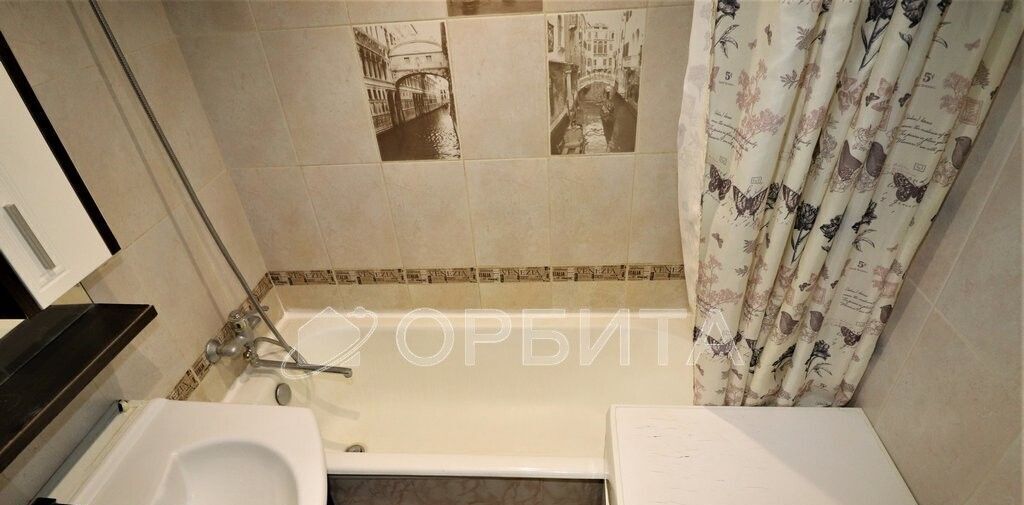 квартира г Тюмень р-н Восточный ул Александра Логунова 12 фото 14