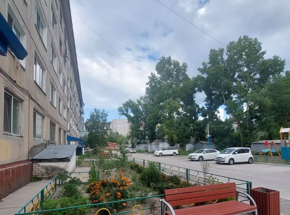 квартира г Белогорск ул Южная 25 фото 21