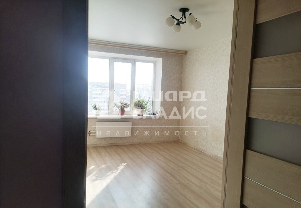квартира г Омск р-н Кировский б-р Архитекторов 14/1 фото 3