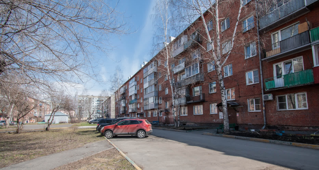 квартира г Новокузнецк р-н Куйбышевский ул Веры Соломиной 15 Кузбасс фото 26