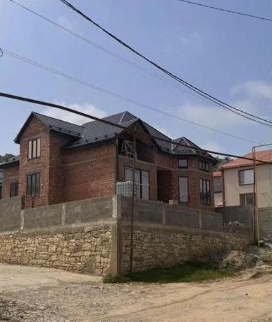 пгт Ленинкент ул Гаджи Акаева р-н Кировский Ленинкент фото
