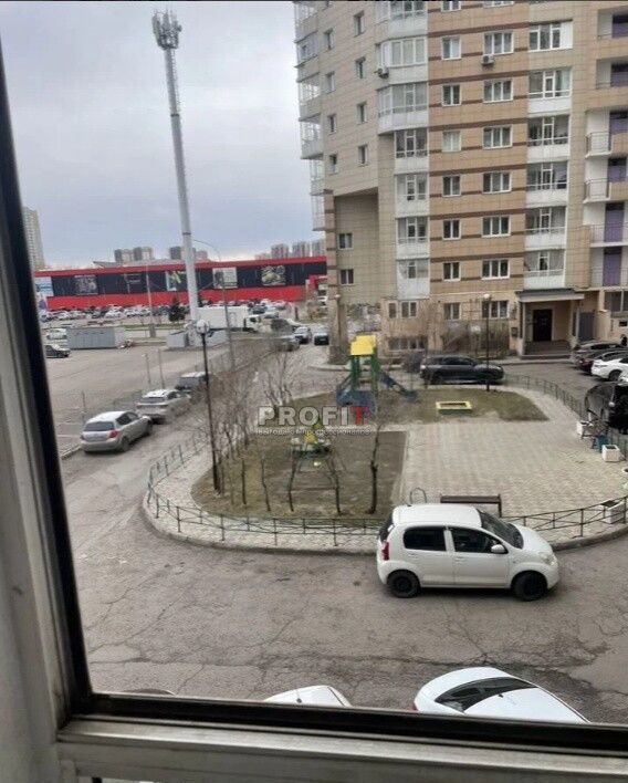 квартира г Красноярск р-н Советский ул Батурина 30к/2 мкр-н Взлётка фото 14