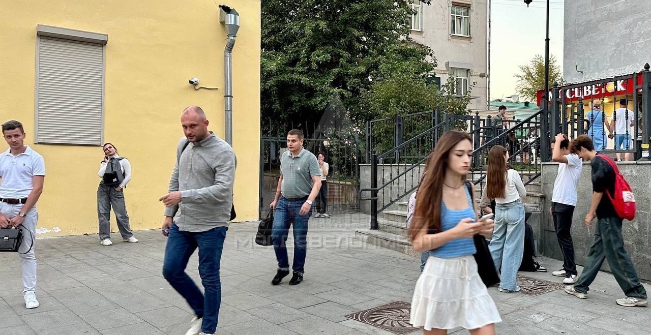 свободного назначения г Москва метро Бауманская Бауманка ул Бауманская 33/2с 3 фото 6