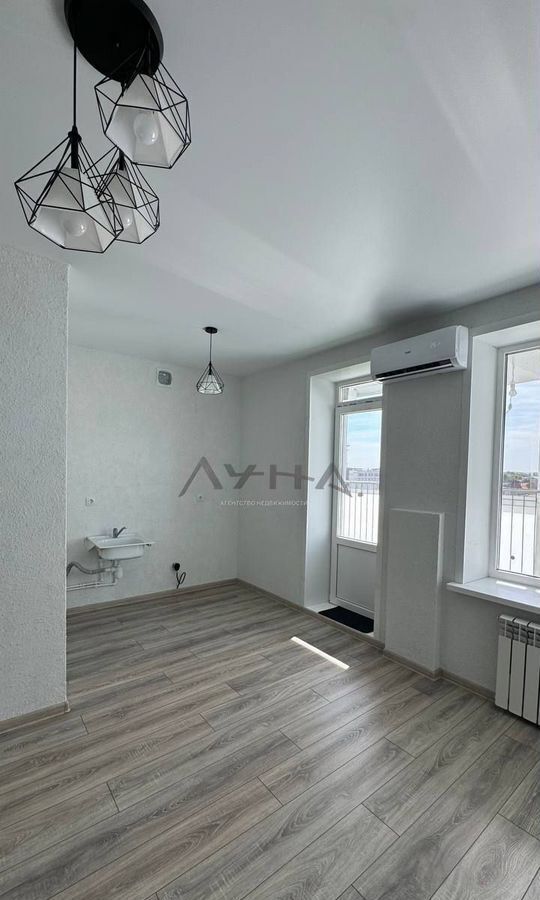 квартира г Набережные Челны р-н Автозаводский пр-кт Яшьлек 8г фото 2