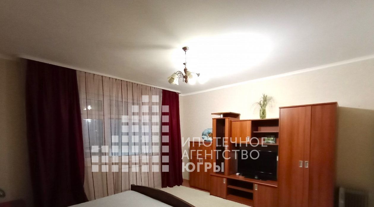 квартира г Ханты-Мансийск ул Коминтерна 8 фото 1