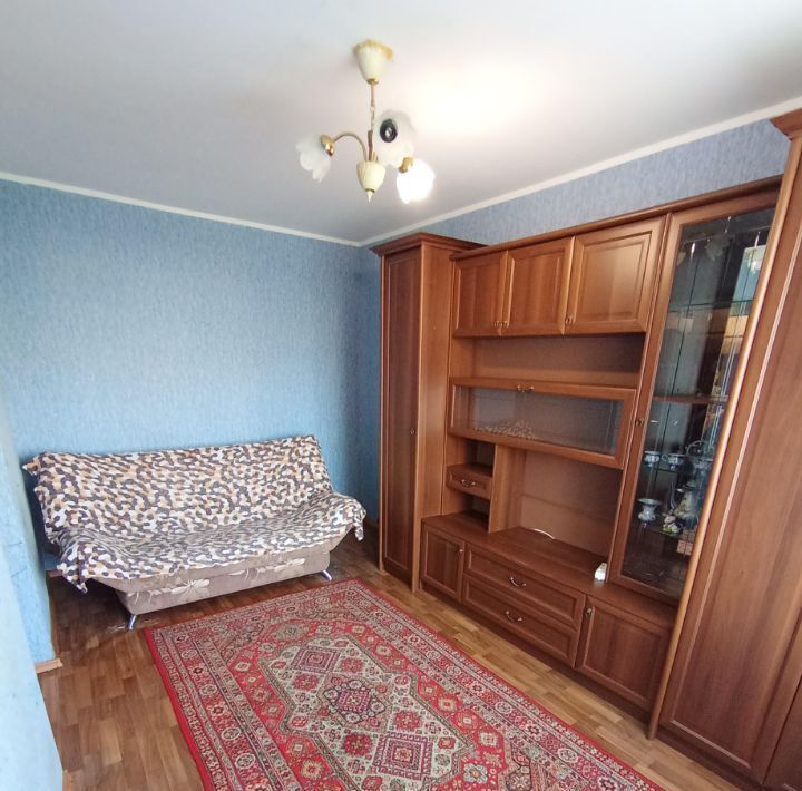 комната г Уфа р-н Октябрьский ул Шафиева 46/1 фото 1