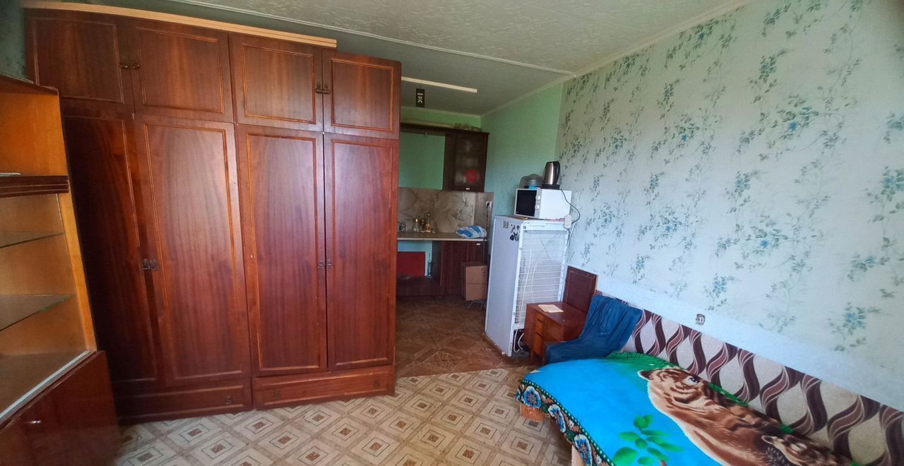 комната г Саратов р-н Заводской ул Миллеровская 20 фото 1