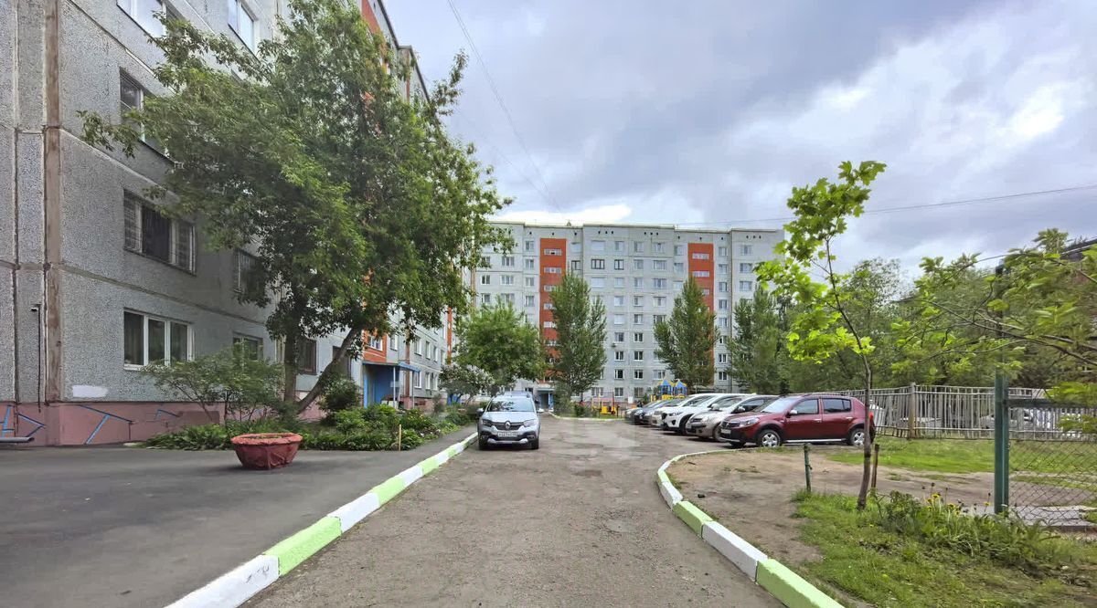 квартира г Омск р-н Центральный ул Звездова 101 фото 23