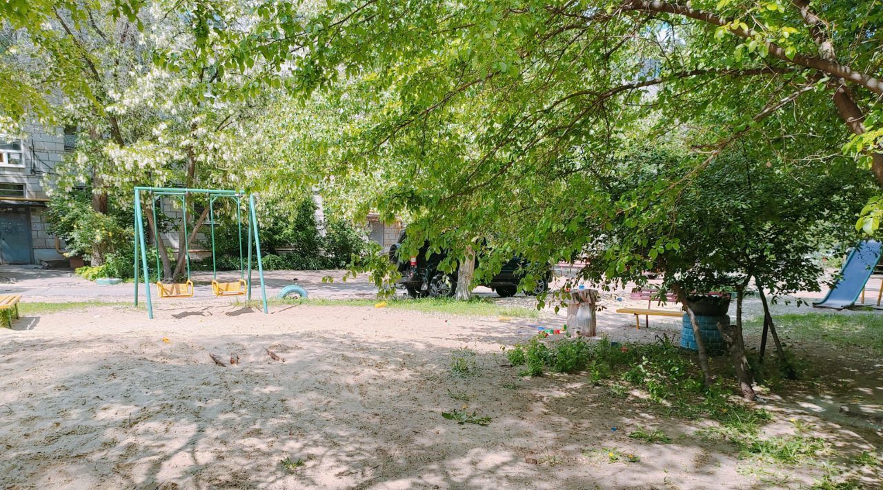 квартира г Волгоград р-н Дзержинский ул Шекснинская 10 фото 20