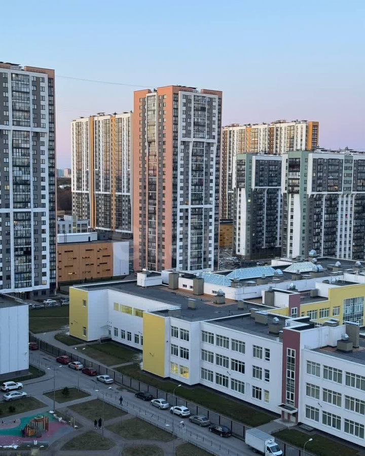 квартира г Санкт-Петербург метро Комендантский Проспект ул Парашютная 65 округ Коломяги фото 2