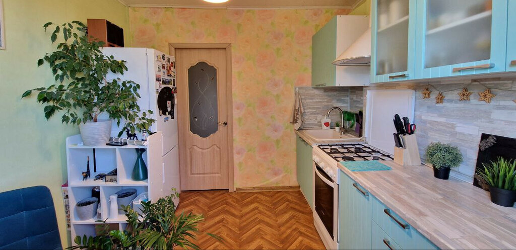 квартира г Саратов р-н Октябрьский ул Новоузенская 15/33 фото 2