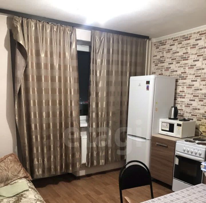 квартира г Ростов-на-Дону р-н Октябрьский ул Петренко 24 фото 4