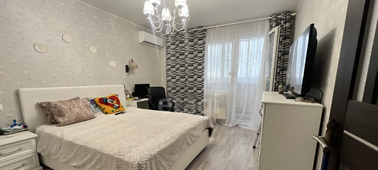 квартира г Краснодар р-н Прикубанский ул им. Академика Лукьяненко П.П. 34 фото 1