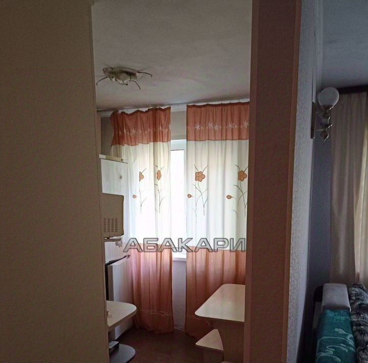квартира г Красноярск р-н Свердловский ул Александра Матросова 5а фото 3
