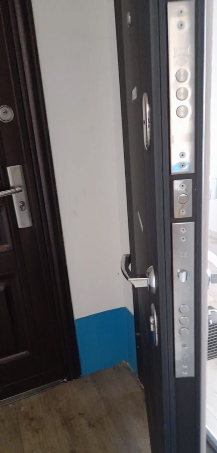 квартира г Новокузнецк р-н Орджоникидзевский Новобайдаевский ул Братьев Сизых 10а фото 3