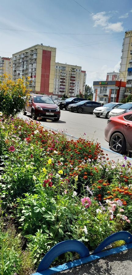 квартира г Новокузнецк р-н Орджоникидзевский Новобайдаевский ул Братьев Сизых 10а фото 2