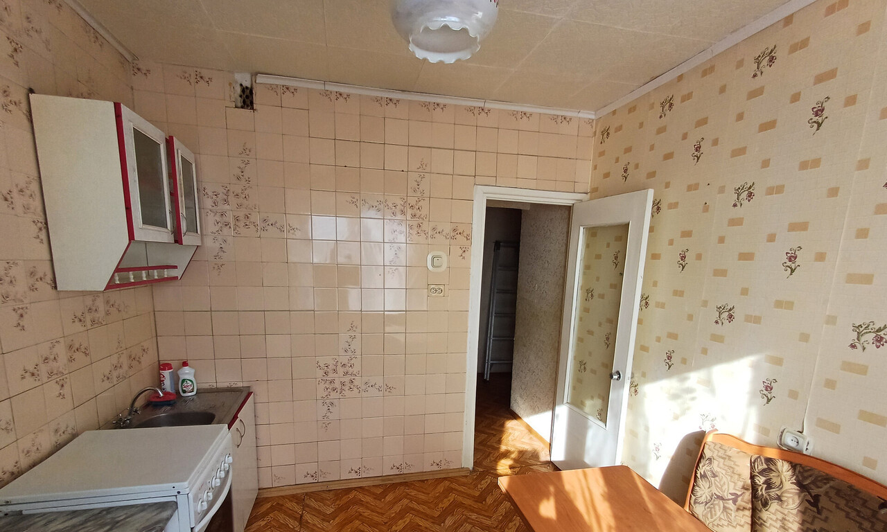 квартира г Старый Оскол микрорайон Королёва м-н, 4 фото 2