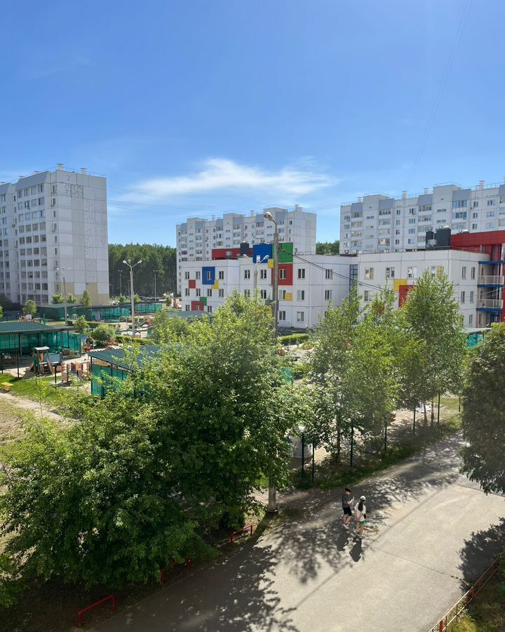 квартира г Челябинск р-н Курчатовский Парковый пр-кт Краснопольский 1б микрорайон «Парковый» фото 3