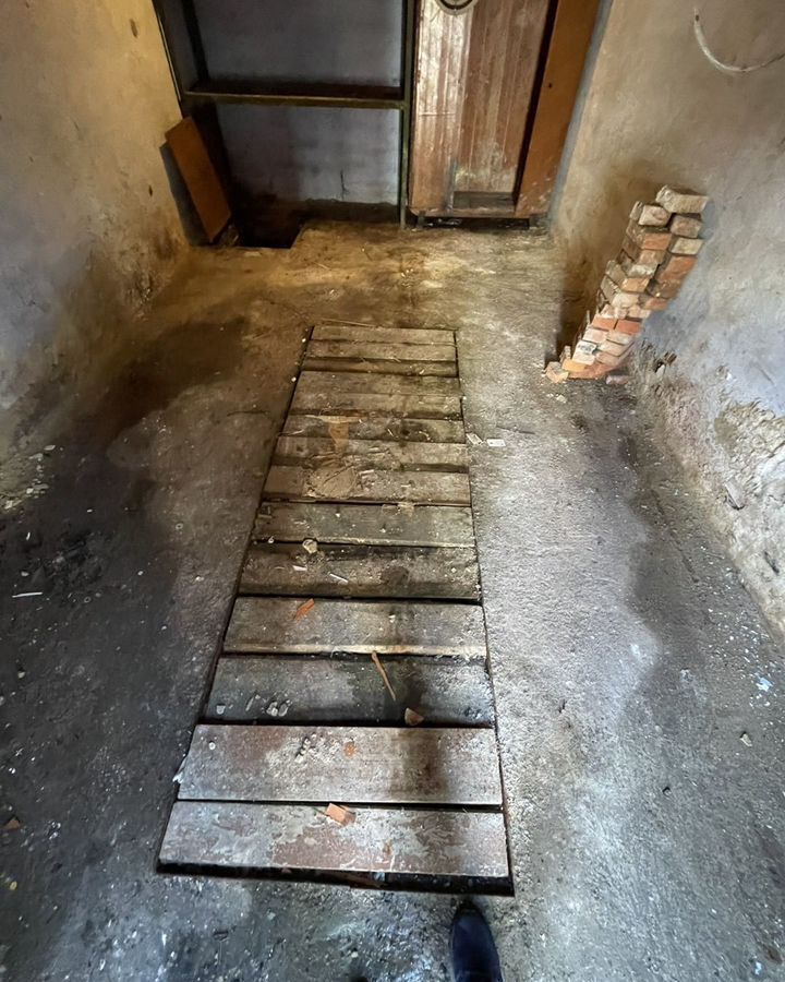гараж г Красноярск р-н Октябрьский ул Забобонова 3с/47 8А фото 7